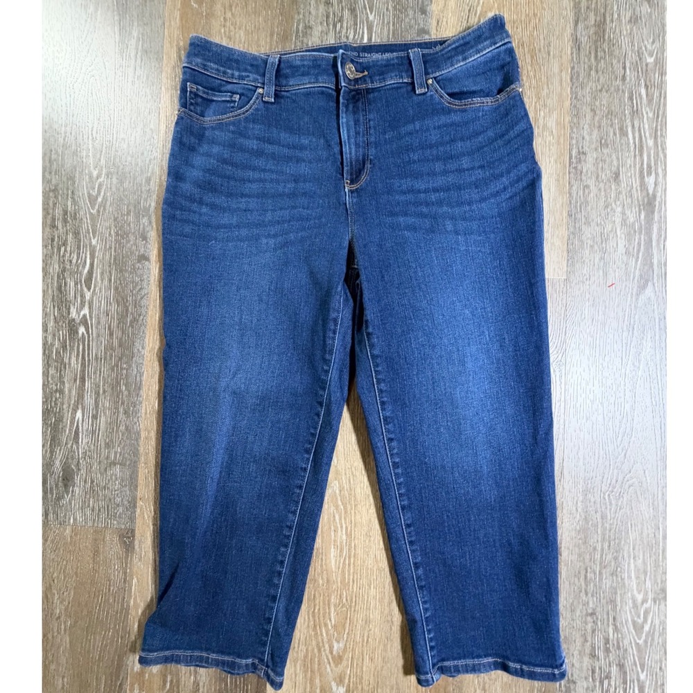 Chico's Girlfriend Straight Leg Capri Women 1 Blue Perfect Stretch Denim Jeans